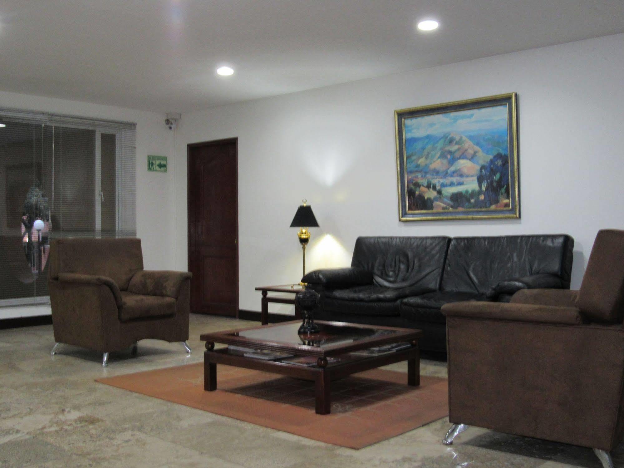 Apartamentos Santa Maria Bogota Exterior photo